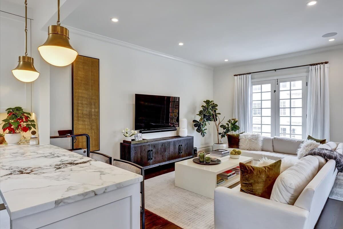 PacHeights Top-Floor Condo, Bay & Skyline Views - Photo 1