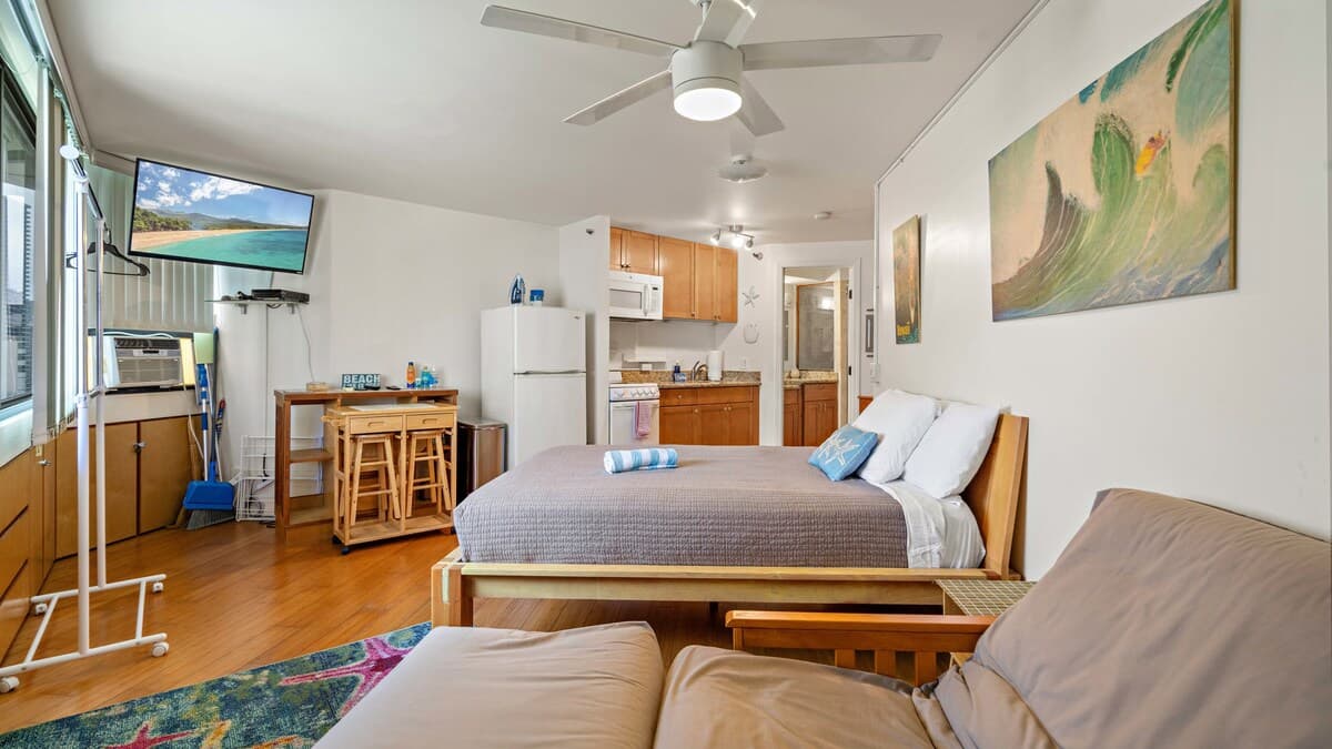The Aloha Shack! Free Parking! - Photo 5