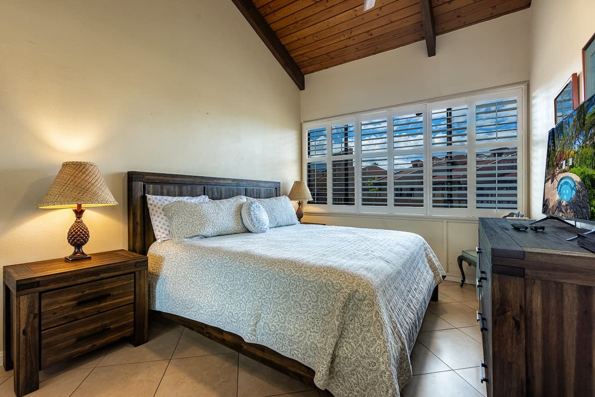Kamaole Sands 7-401, Ocean/Resort Views! - Photo 1