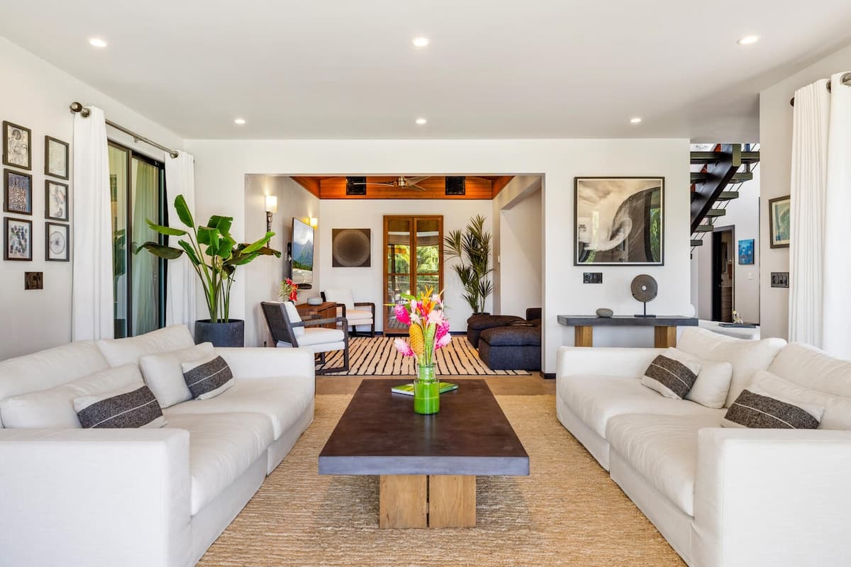 Home in Princeville · ★5.0 · 3 bedrooms · 3 beds · 3.5 baths - Photo 5