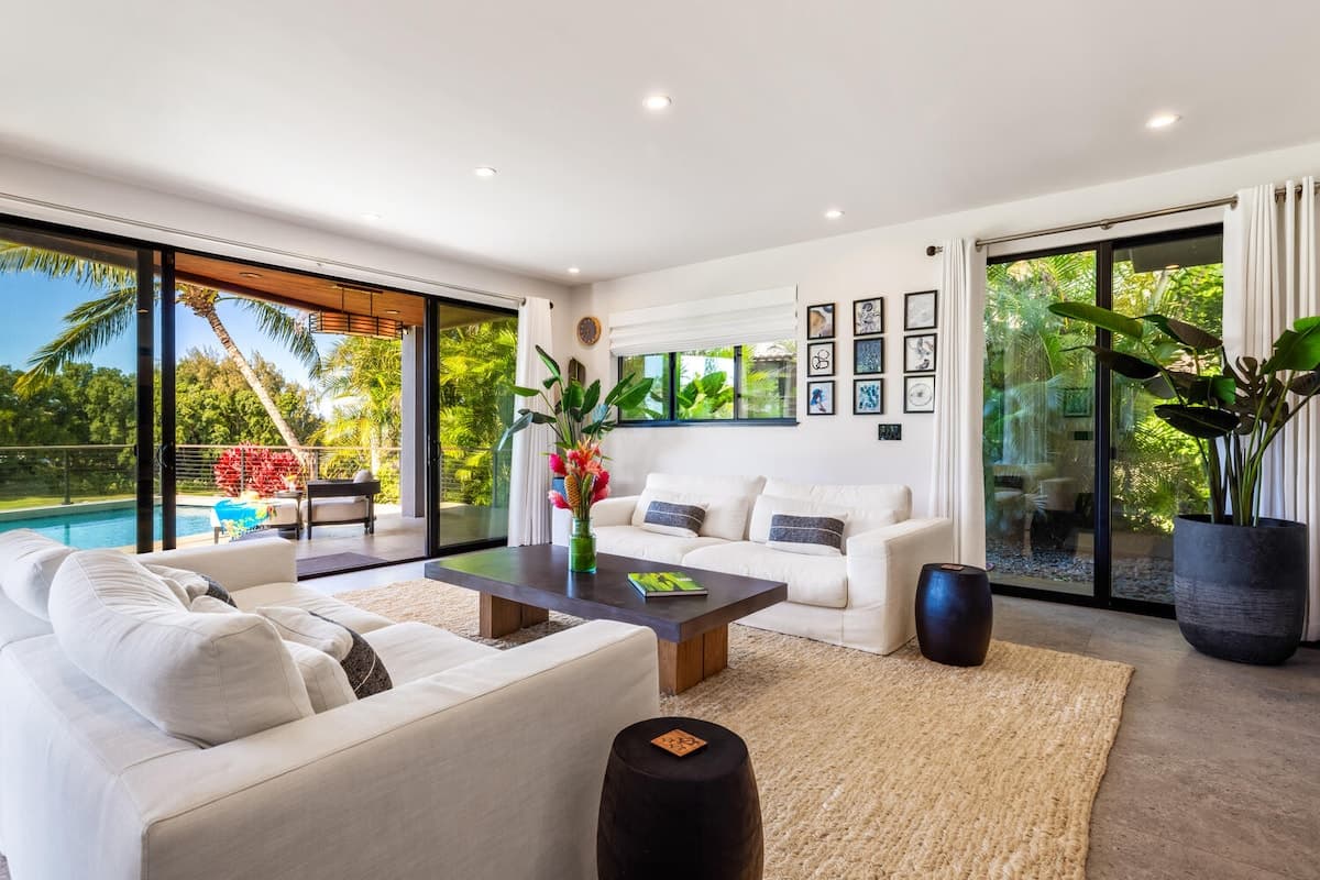 Home in Princeville · ★5.0 · 3 bedrooms · 3 beds · 3.5 baths - Photo 4