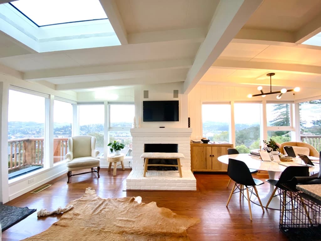 Magical Mid-Century Home w/ Bay Views - Photo 1