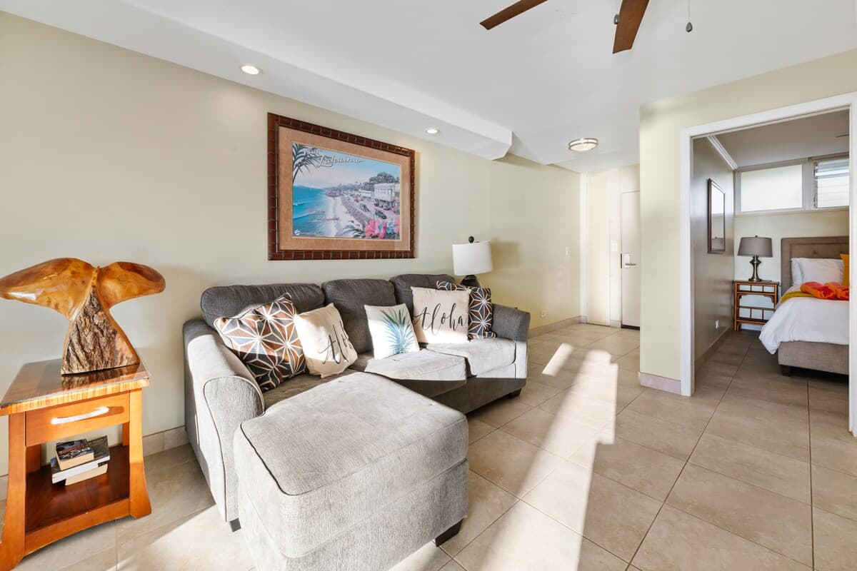 Honokowai 1BR Oceanfront Condo Walk 2 Shops Dining - Photo 5