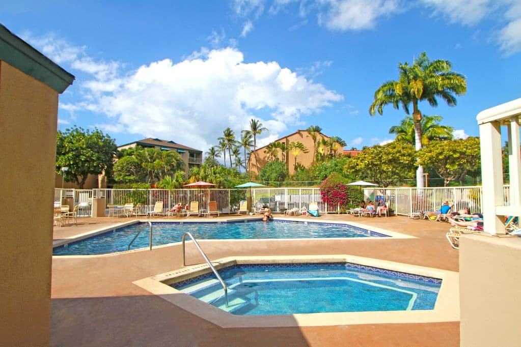 3bd 3bth FULL AC Hot Tub Pool Kamaole Beach Condo - Photo 5