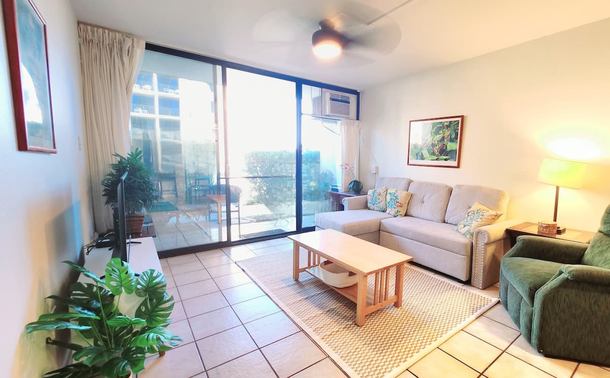 Condo in Kihei · ★4.91 · 2 bedrooms · 4 beds · 2 private baths - Photo 5