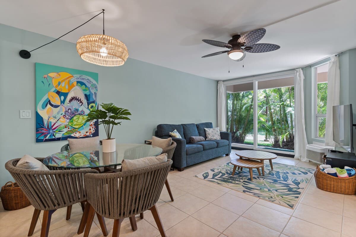 Kihei Apt: King & Queen Bed, Beach, Pools, AC, BBQ - Photo 2