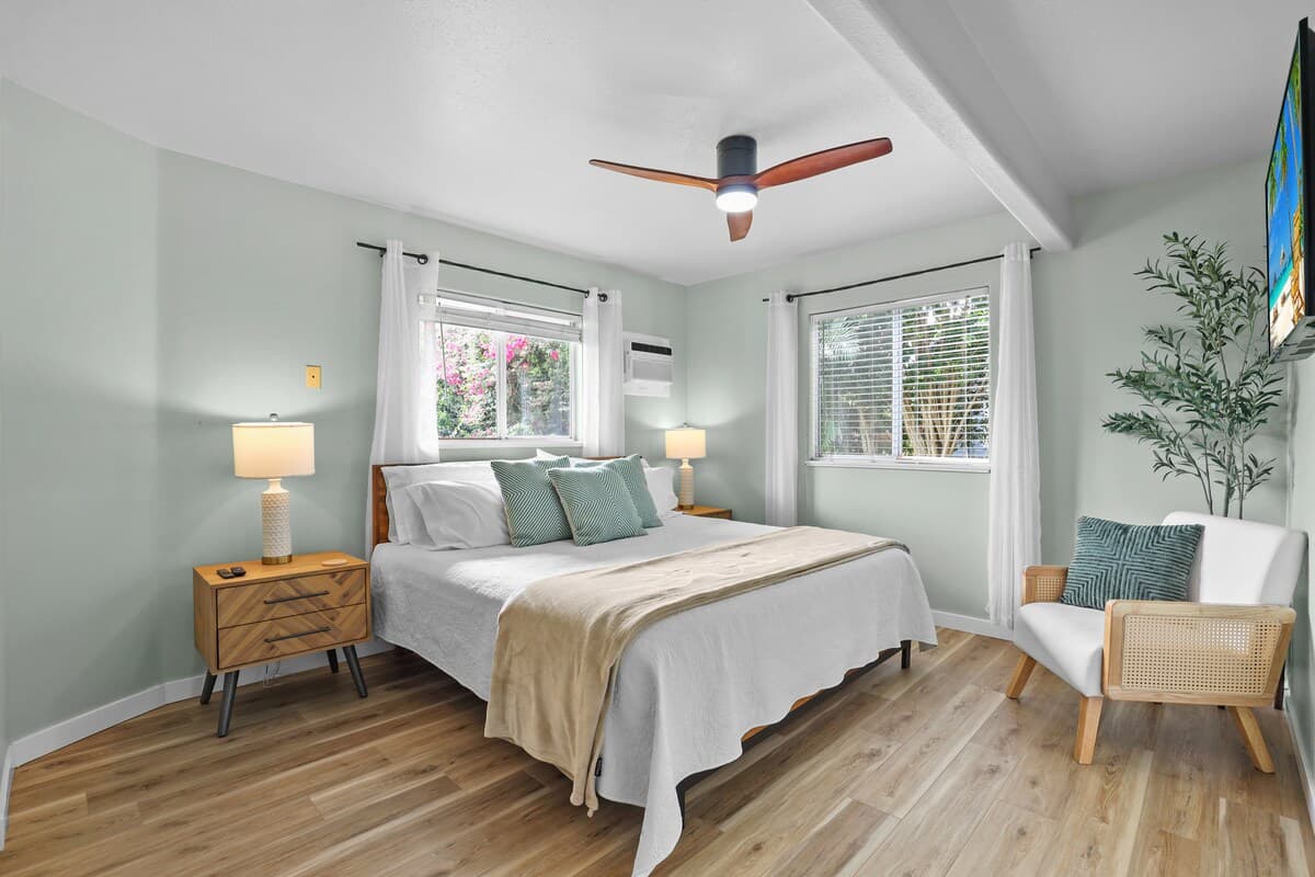 Home in Kailua-Kona · ★4.85 · 5 bedrooms · 9 beds · 3 private baths - Photo 4