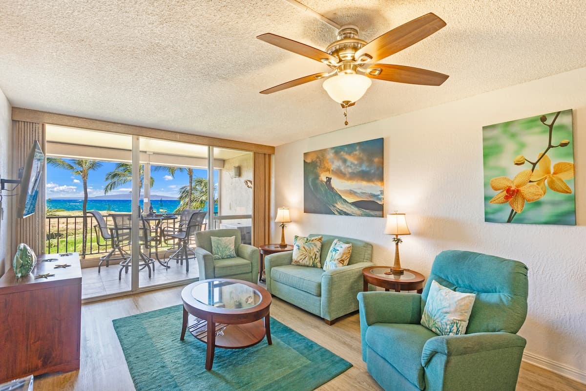 Oceanfront Turquoise Beauty 2Bed 2 Bath - Photo 5
