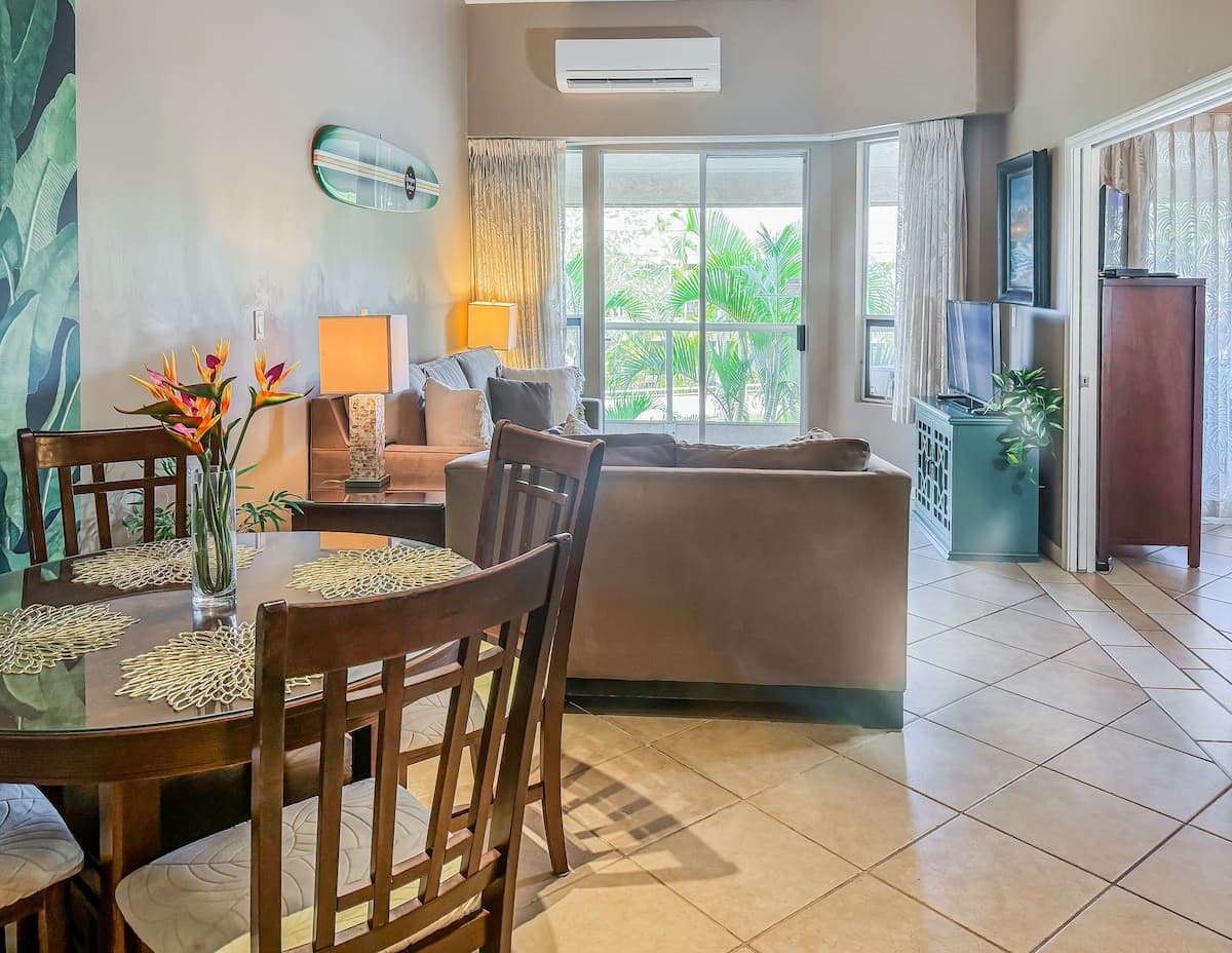 Condo in Kihei · ★4.98 · 1 bedroom · 2 beds · 1 bath - Photo 3