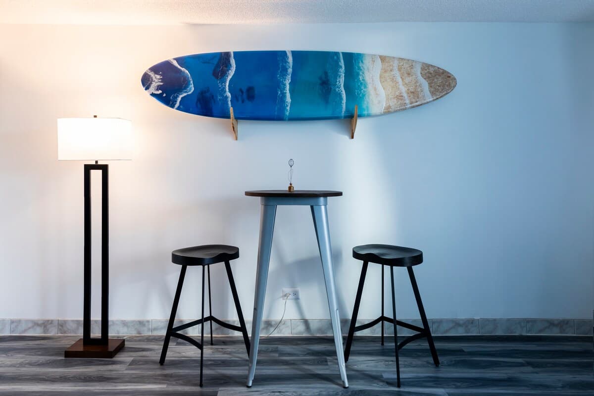 Condo in Honolulu · ★4.5 · Studio · 2 beds · 1 private bath - Photo 2