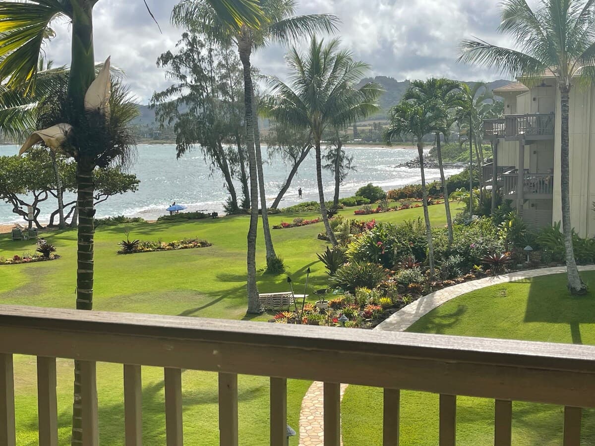 Condo in Kapaa · ★5.0 · 1 bedroom · 2 beds · 1.5 baths - Photo 2