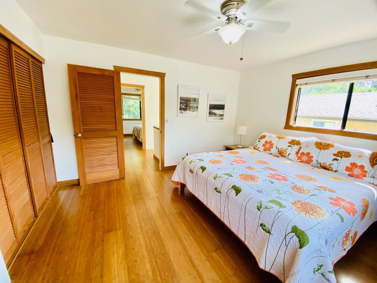 Condo in Princeville · ★4.93 · 2 bedrooms · 2 beds · 1 private bath - Photo 3