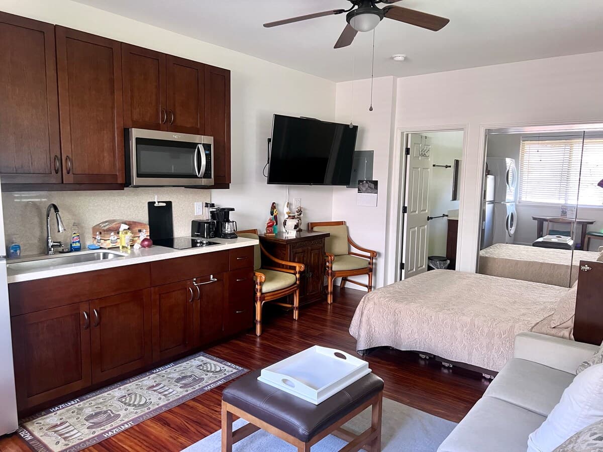 Hawaiian Studio Retreat in Makaha Valley - Photo 5