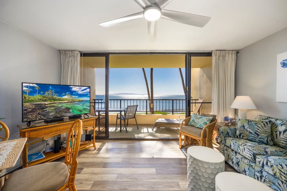Condo in Kihei · ★4.89 · 1 bedroom · 1 bed · 1 bath - Photo 2