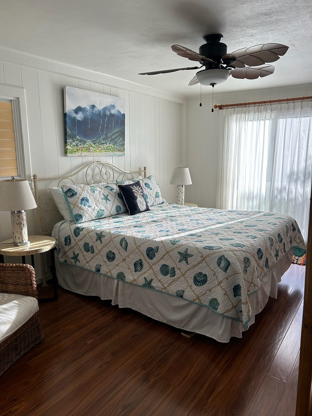 Home in Hanalei · ★4.89 · 2 bedrooms · 2 beds · 1 bath - Photo 5