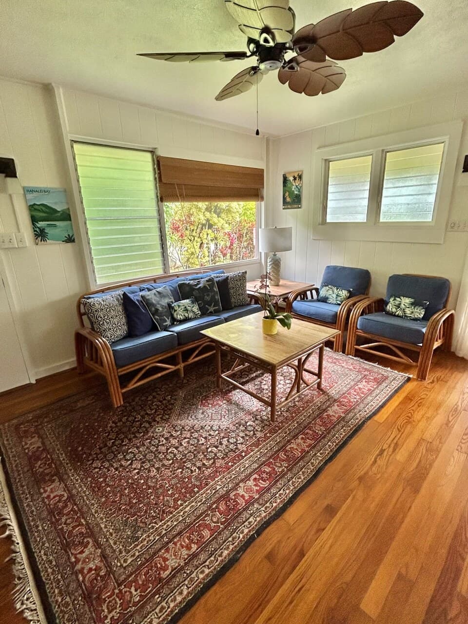Home in Hanalei · ★4.89 · 2 bedrooms · 2 beds · 1 bath - Photo 2