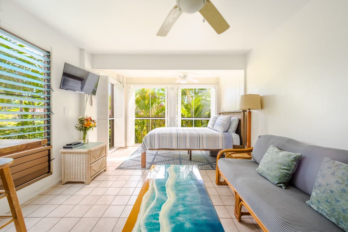 Condo in Kailua-Kona · ★4.81 · 1 bedroom · 1 bed · 1 bath - Photo 2