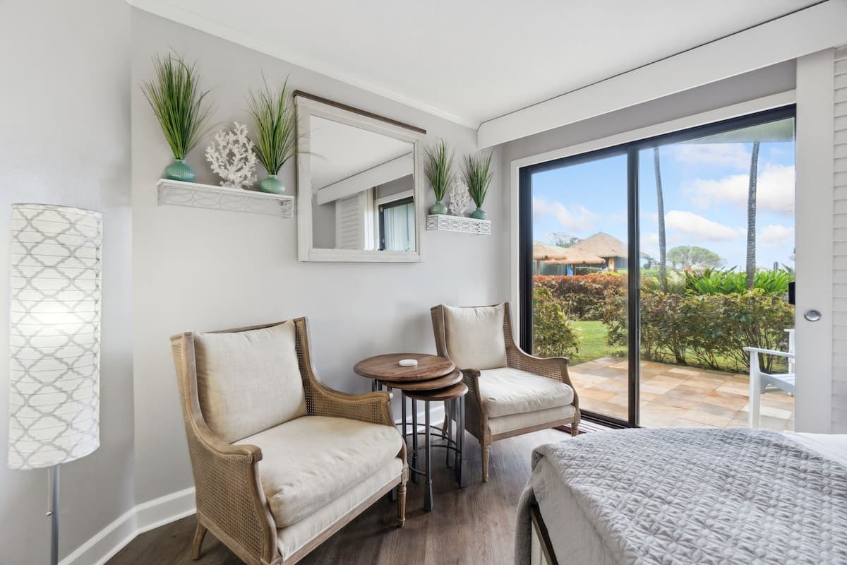 Condo in Lihue · ★4.82 · Studio · 2 beds · 1 shared bath - Photo 5