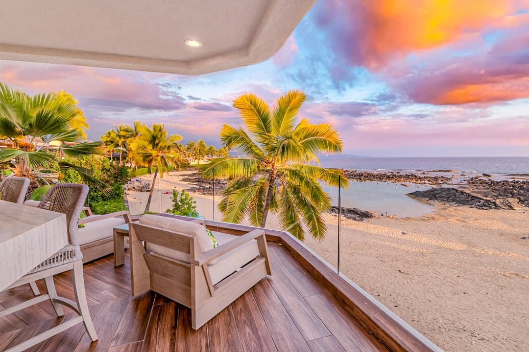 Home in Kailua-Kona · ★5.0 · 5 bedrooms · 7 beds · 6 baths - Photo 1