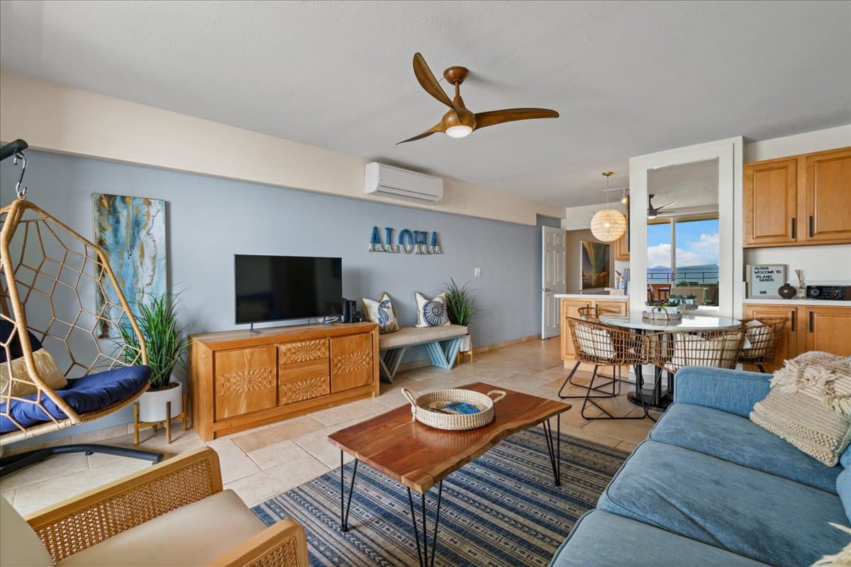 Luxury Remodeled Oceanfront—Huge Views— Sleeps 6 - Photo 5