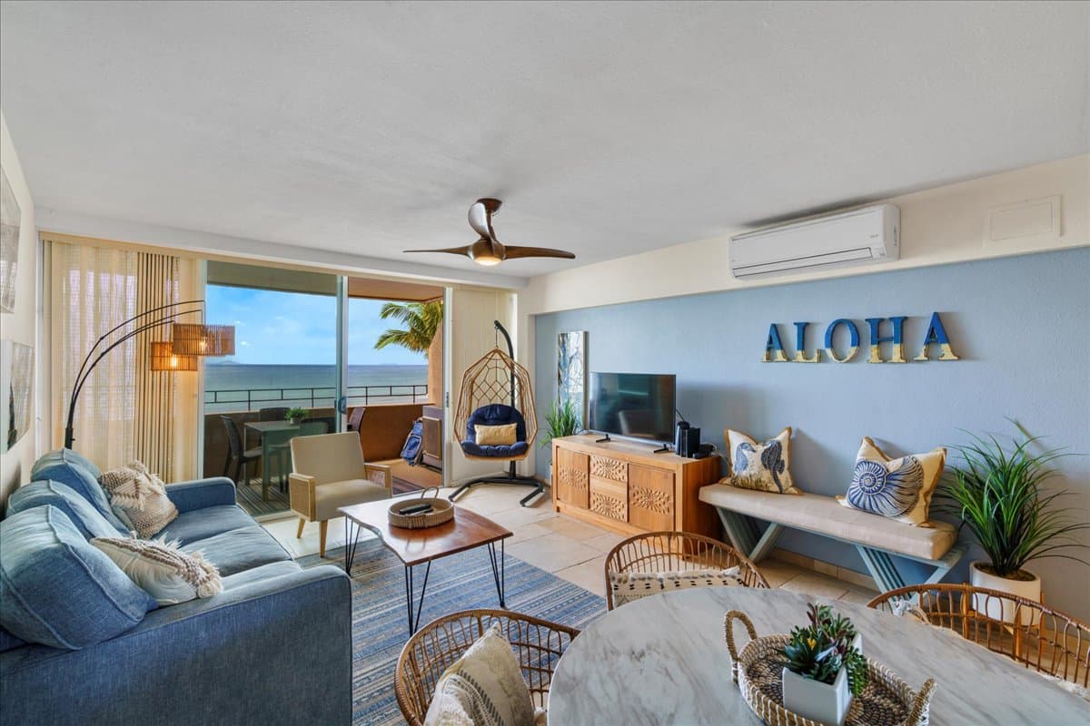Luxury Remodeled Oceanfront—Huge Views— Sleeps 6 - Photo 3