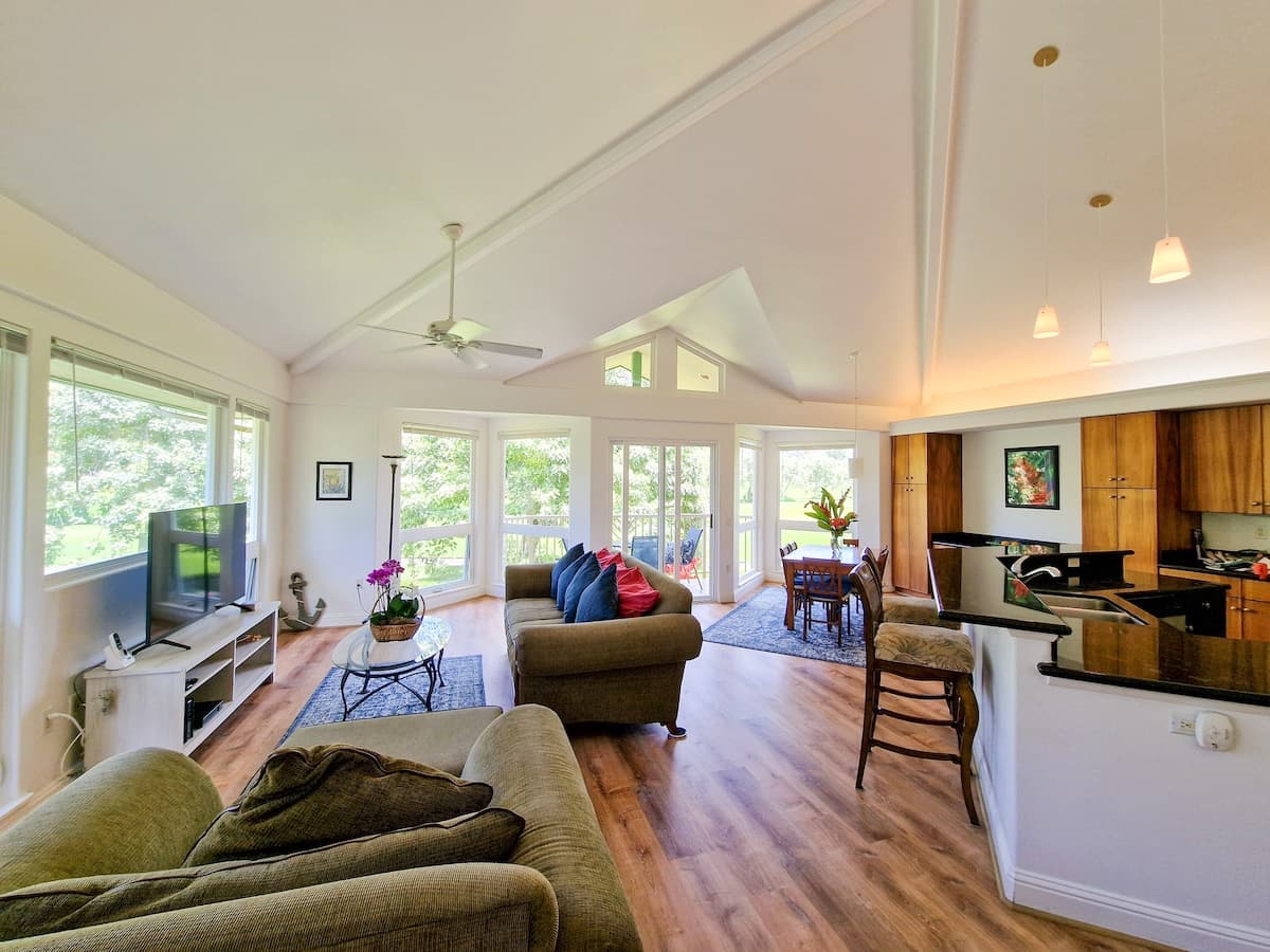 Villa in Princeville · ★4.5 · 3 bedrooms · 3 beds · 3 shared baths - Photo 1