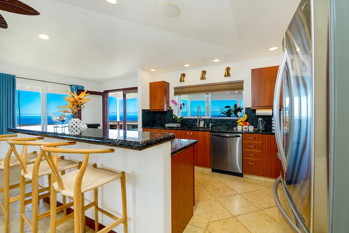 Home in Kailua-Kona · ★4.93 · 4 bedrooms · 5 beds · 4.5 private baths - Photo 3