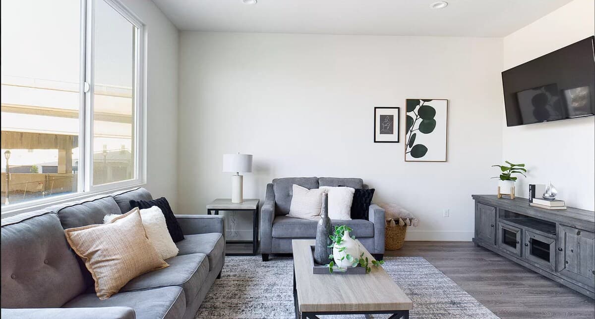 Stylish home near SAP Center & downtown - Photo 5