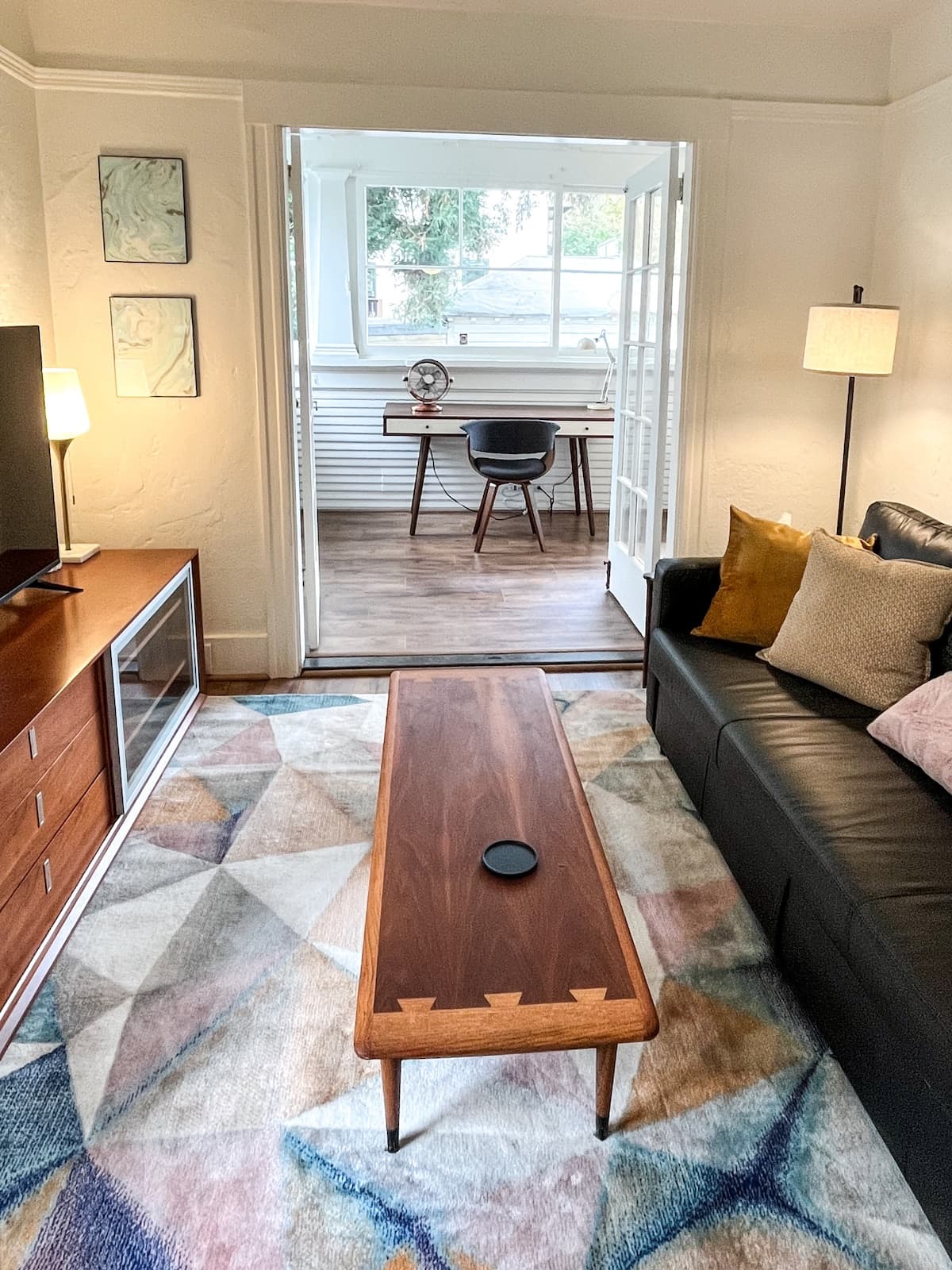 Redwood view Apartment - Photo 3