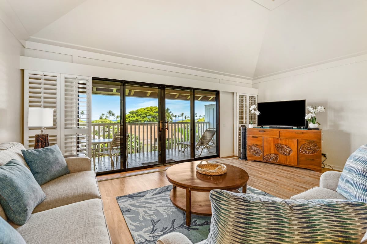 2/2 Partial Ocean View w/AC, Kiahuna Poipu Beach - Photo 1