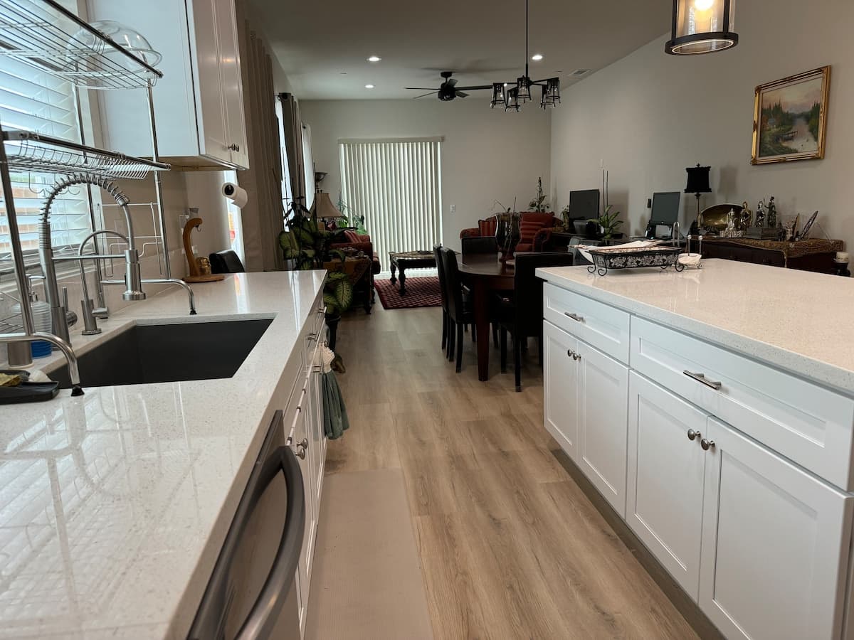 Home in Sacramento · ★4.95 · 4 bedrooms · 4 beds · 3 private baths - Photo 3