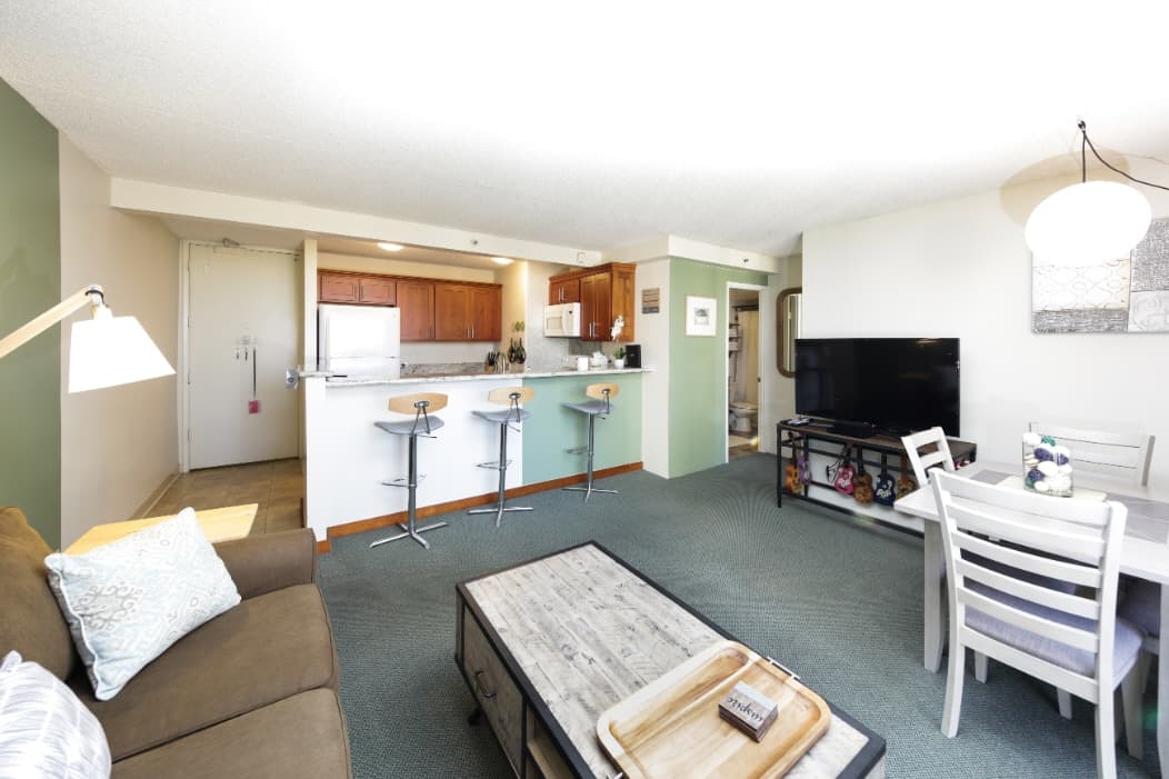 Hotel in Honolulu · ★4.6 · 1 bedroom · 2 beds · 1 private bath - Photo 5
