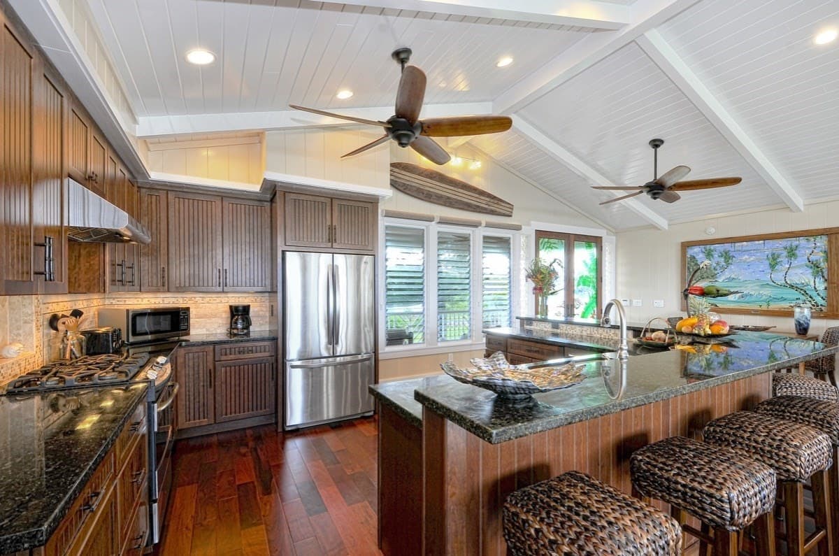 Home in Anahola · ★4.91 · 4 bedrooms · 6 beds · 4 baths - Photo 5