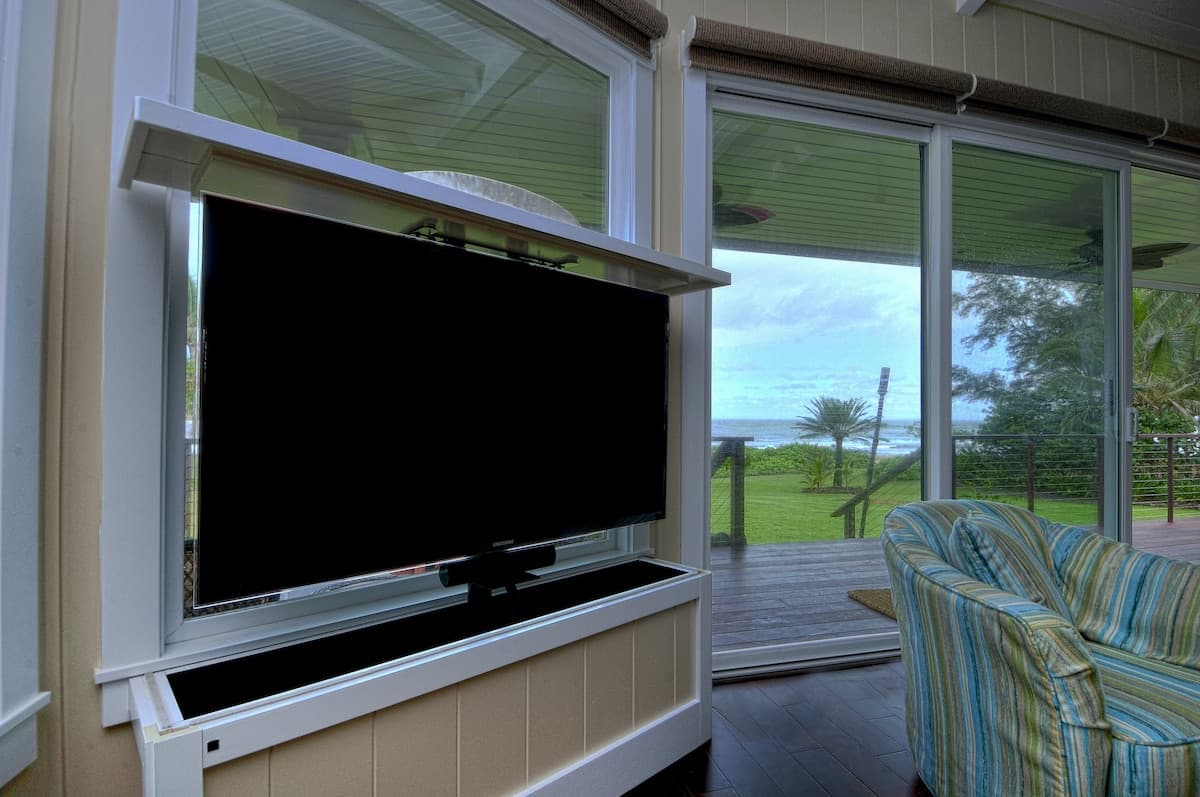 Home in Anahola · ★4.91 · 4 bedrooms · 6 beds · 4 baths - Photo 4