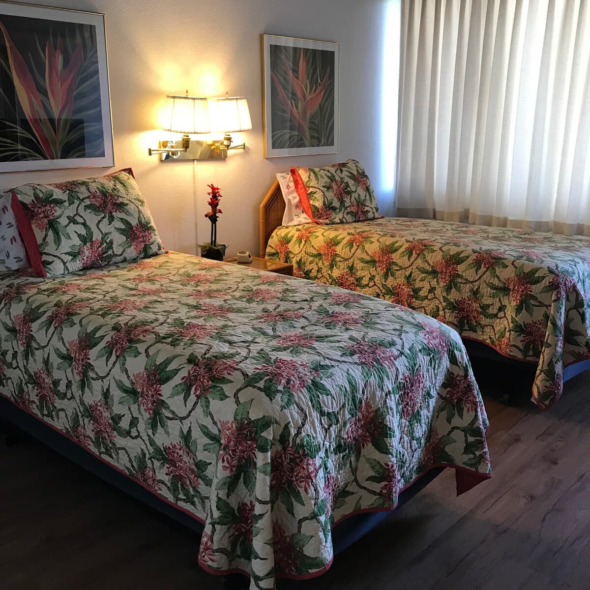 Condo in Kihei · ★4.91 · 2 bedrooms · 4 beds · 2 baths - Photo 2