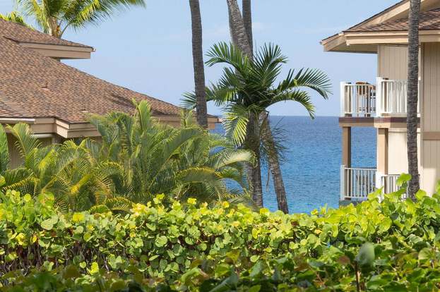 Condo in Kailua-Kona · ★4.94 · 1 bedroom · 2 beds · 1 private bath - Photo 1