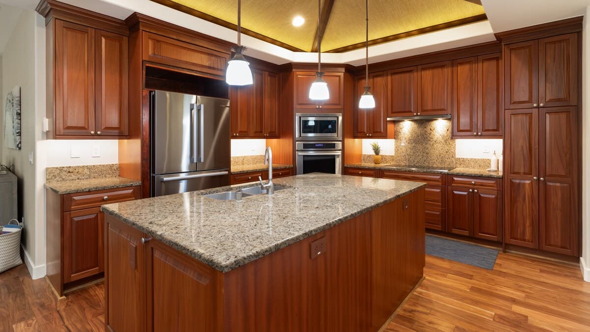 Home in Waimea · ★5.0 · 3 bedrooms · 5 beds · 2.5 baths - Photo 4