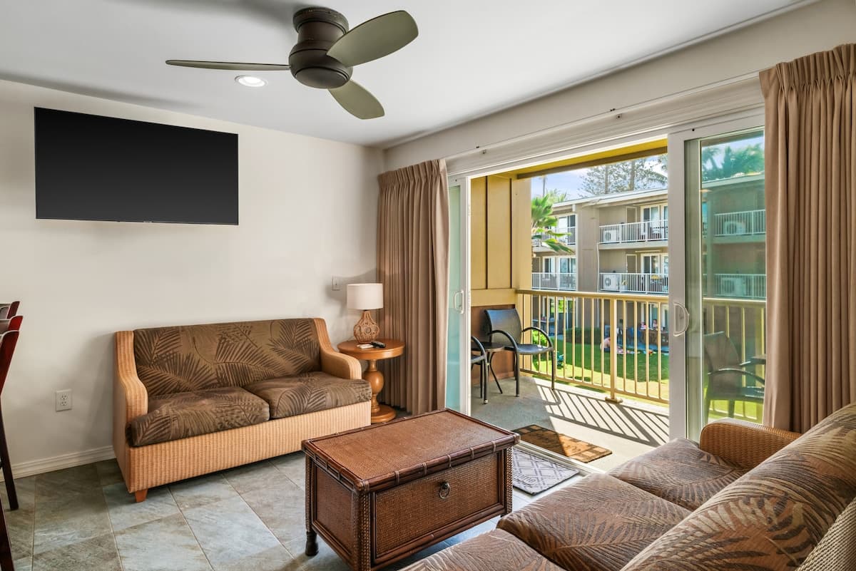 Home in Kapaa · ★4.85 · 3 bedrooms · 4 beds · 2.5 baths - Photo 2