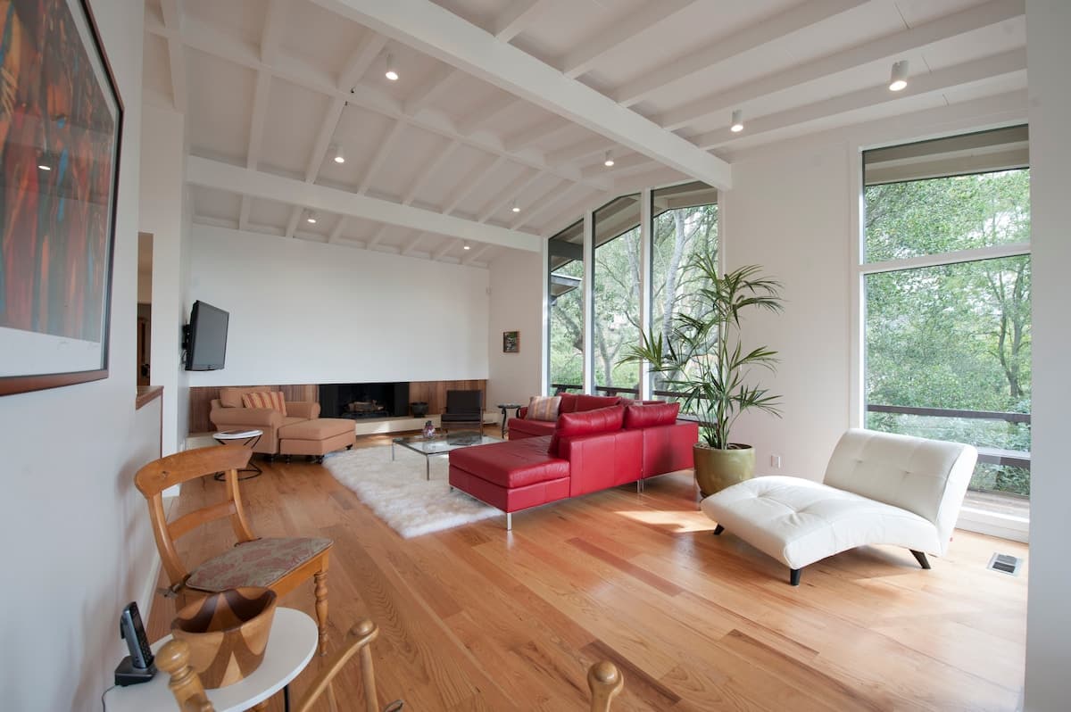 Sunny Piedmont Home, Indoor/Outdoor Living - Photo 5