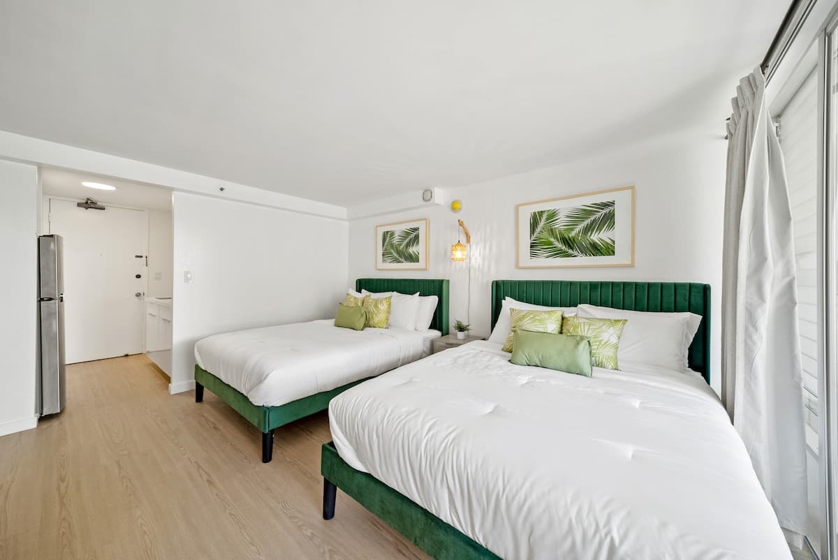 Clean & Stylish Studio in Waikiki - Photo 4