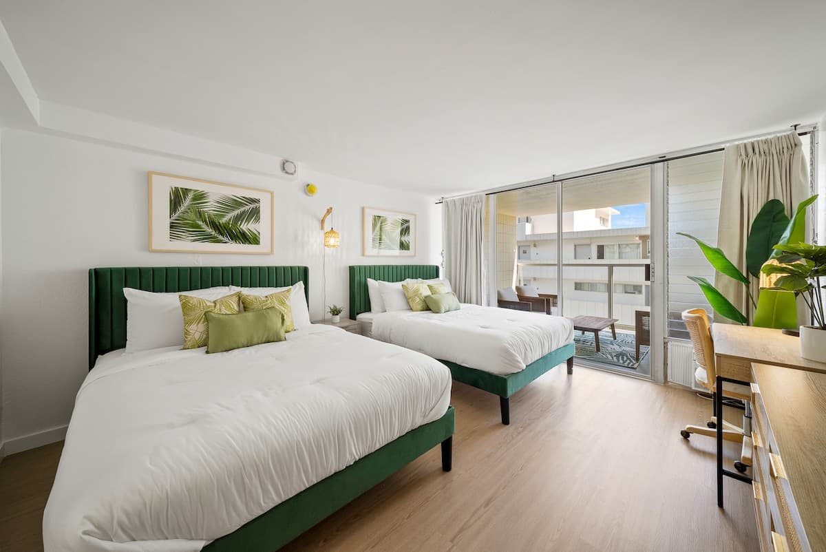 Clean & Stylish Studio in Waikiki - Photo 1