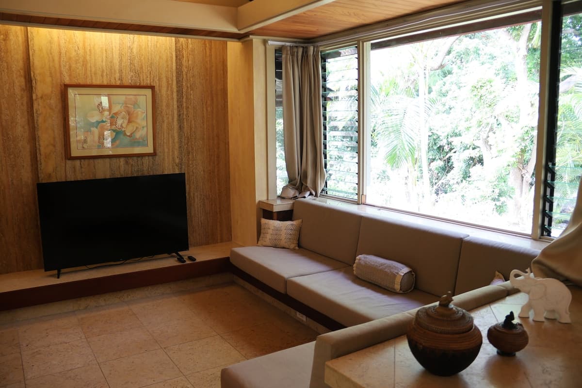 Zen Cozy Private Vacation House - Photo 2