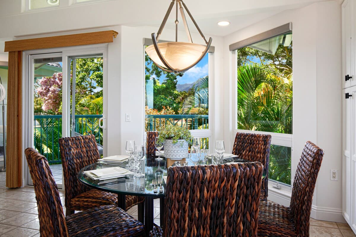 Home in Princeville · ★5.0 · 3 bedrooms · 4 beds · 3 baths - Photo 5