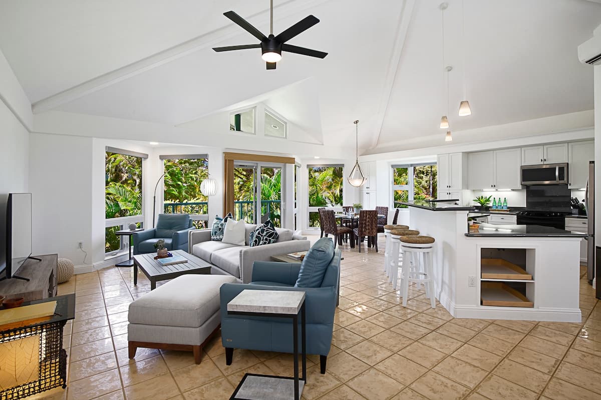 Home in Princeville · ★5.0 · 3 bedrooms · 4 beds · 3 baths - Photo 1