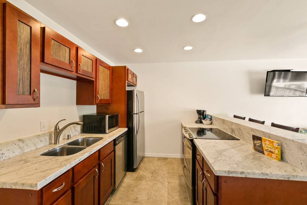 Home in Kapaa · ★4.64 · 3 bedrooms · 4 beds · 2.5 baths - Photo 5