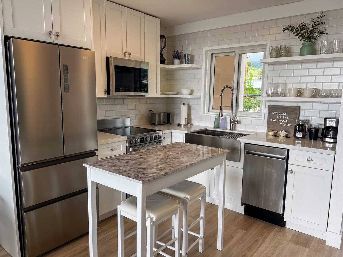 Condo in Kailua-Kona · ★4.95 · 1 bedroom · 1 bed · 1 bath - Photo 4