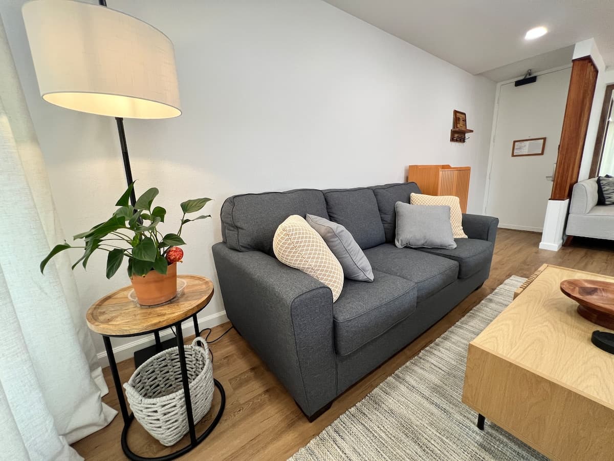 Gorgeous Waikiki Condo! - Photo 2