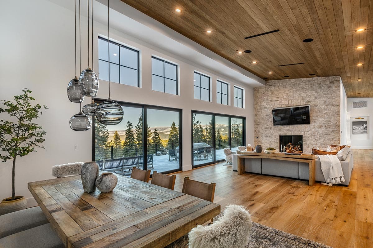 Golf Course Mansion w/ Game Room & Mountain Views - Photo 2