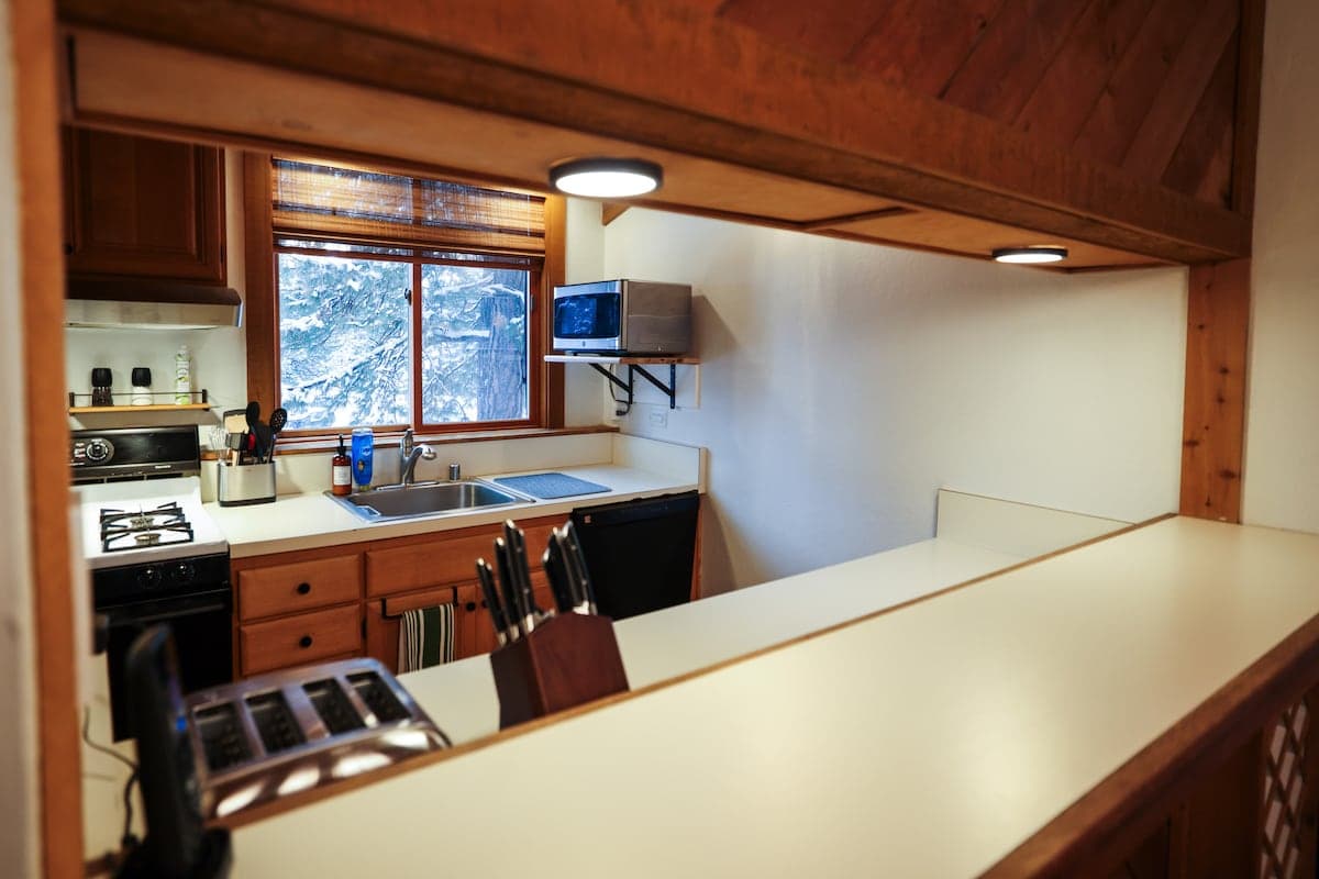 Northstar Nest Ski Shuttle & Village Steps Away - Photo 4