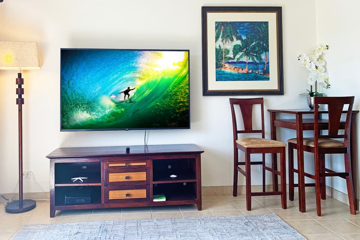 Condo in Kihei · ★4.84 · 1 bedroom · 1 bed · 1 shared bath - Photo 3